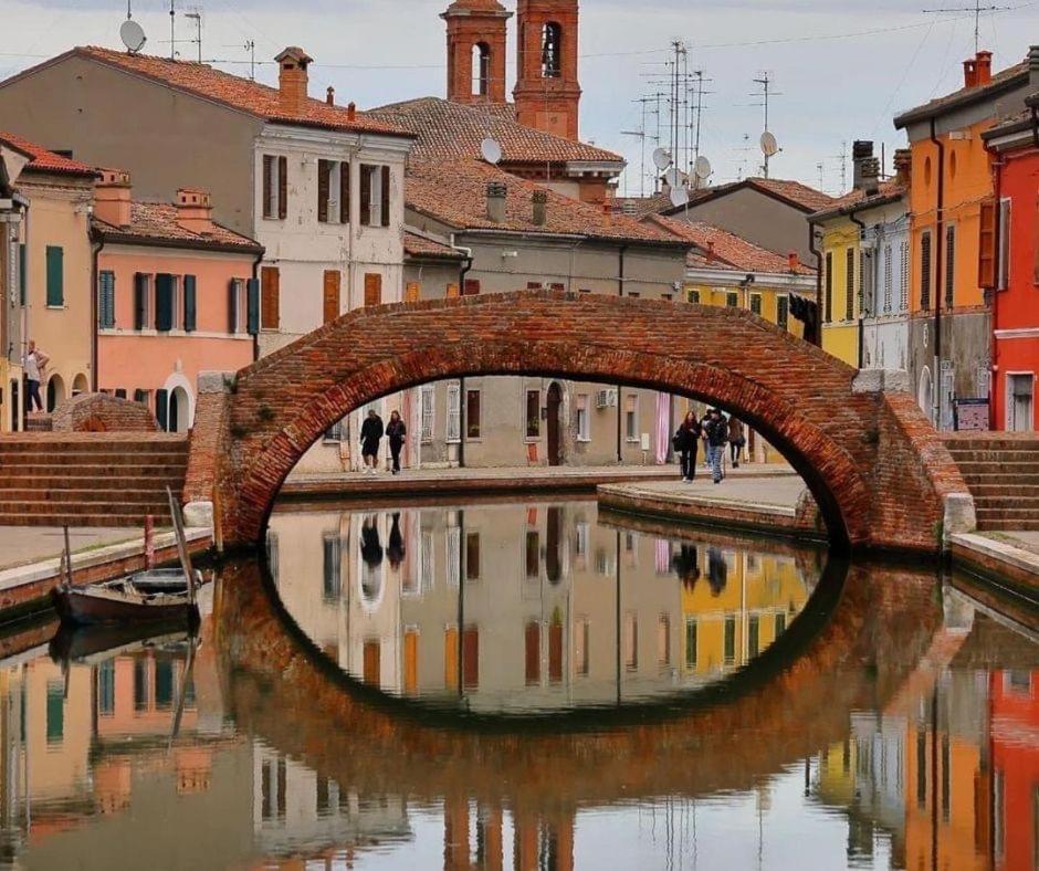 B&B La Fortezza Comacchio Exterior foto